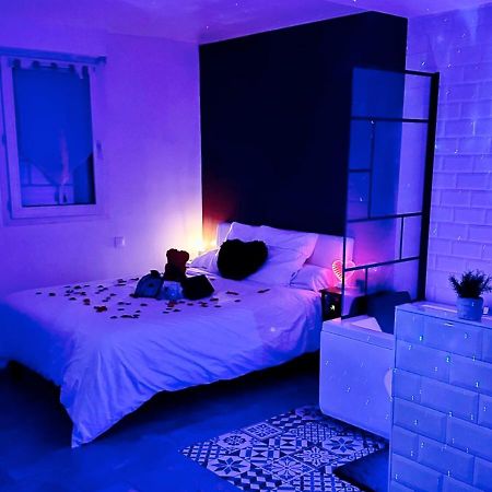 Amour Azur Appartement Pour 2 Avec Jacuzzi Et Terrasse A 2 Minutes De La Mer 瓦洛里 外观 照片