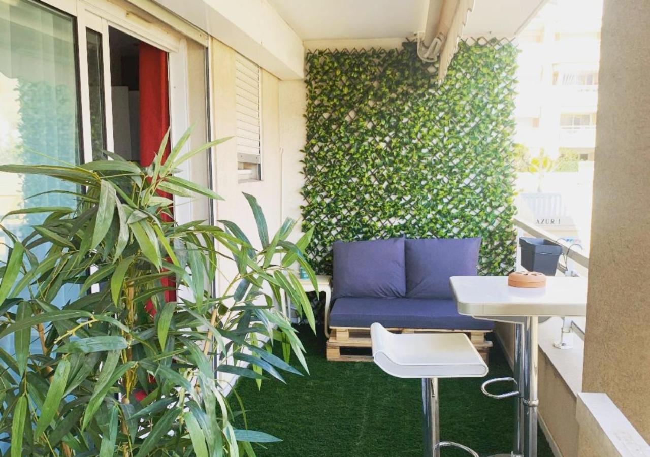 Amour Azur Appartement Pour 2 Avec Jacuzzi Et Terrasse A 2 Minutes De La Mer 瓦洛里 外观 照片